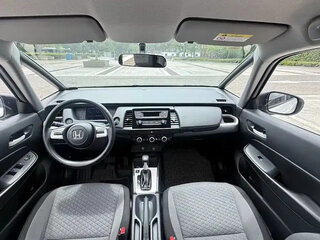 2023 Honda Fit Crosstar IV Рестайлинг, белый, 1421290 рублей, вид 5
