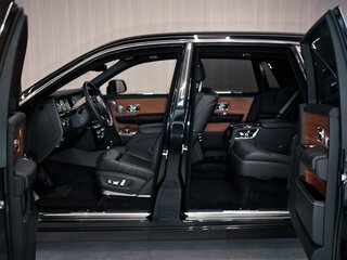 2020 Rolls-Royce Phantom VIII (Series I), чёрный, 49000000 рублей, вид 5