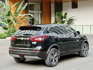 2023 Nissan Qashqai II Рестайлинг, чёрный, 1670000 рублей, вид 4