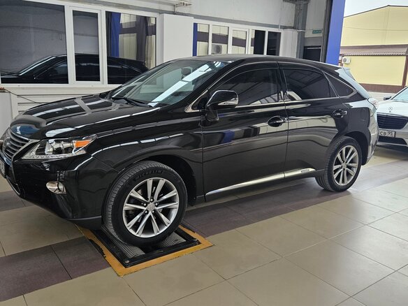 2013 Lexus RX 450h III Рестайлинг, чёрный, 2700000 рублей