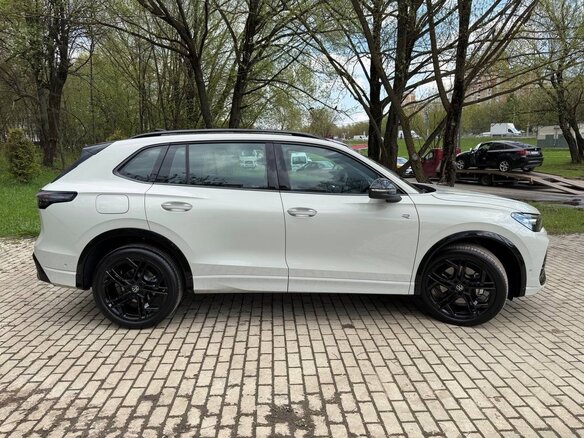 2026 Volkswagen Tiguan L Pro III (China Market), серый, 4997000 рублей - вид 9