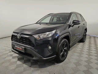 2020 Toyota RAV4 V (XA50), чёрный, 2699000 рублей, вид 1