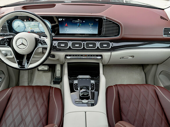 2025 Mercedes-Benz Maybach GLS 600 I Рестайлинг, чёрный, 33690000 рублей - вид 26