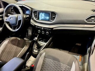 2026 Lada (ВАЗ) Vesta I Рестайлинг (NG), коричневый, 1805000 рублей, вид 3