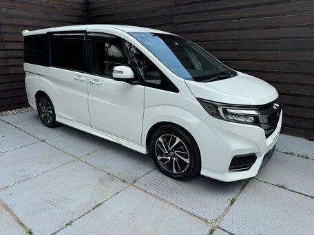 Honda Stepwgn V Рестайлинг