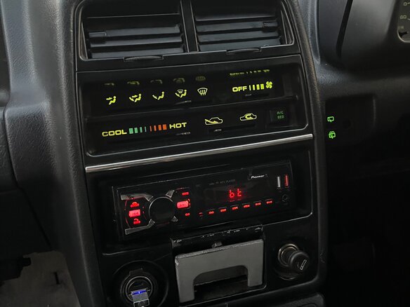 1989 Suzuki Escudo I, чёрный, 330000 рублей - вид 12