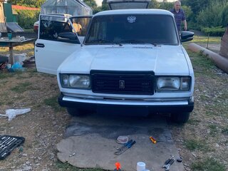 2004 Lada (ВАЗ) 2107, белый, 100000 рублей, вид 1