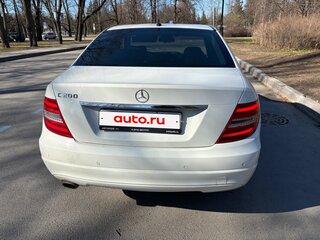 2012 Mercedes-Benz C-Класс 200 III (W204) Рестайлинг, белый, 1400000 рублей, вид 4