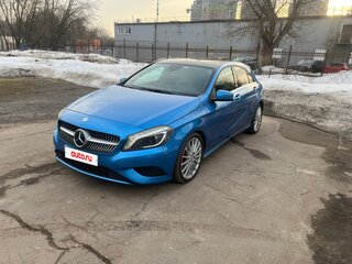 2013 Mercedes-Benz A-Класс 180 III (W176), голубой, 1150000 рублей, вид 1