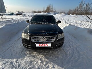 2005 Volkswagen Touareg I, чёрный, 1500000 рублей, вид 4
