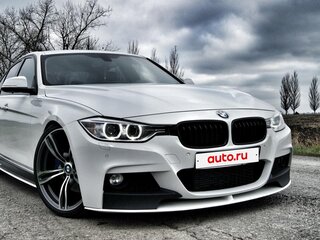 2013 BMW 3 серии 320i xDrive VI (F3x), белый, 2940000 рублей, вид 2