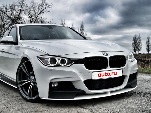 2013 BMW 3 серии 320i xDrive VI (F3x), белый, 2940000 рублей - вид 1