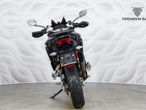 2022 Ducati Multistrada V4, чёрный, 1790000 рублей - вид 6