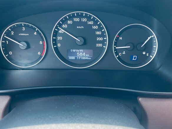 2018 Hyundai Grand Starex I Рестайлинг 2, коричневый, 3690000 рублей - вид 25