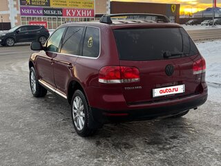 2004 Volkswagen Touareg I, красный, 770000 рублей, вид 4
