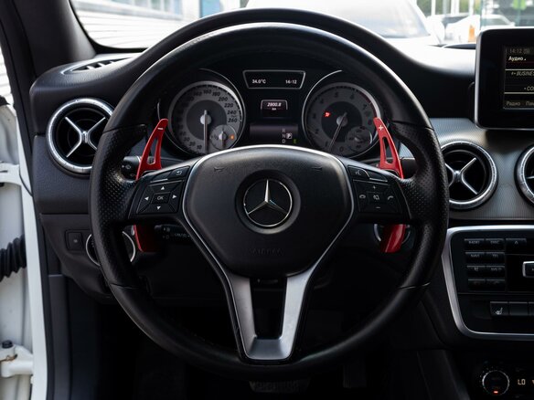2014 Mercedes-Benz CLA 200 I (C117, X117), белый, 1535000 рублей - вид 13