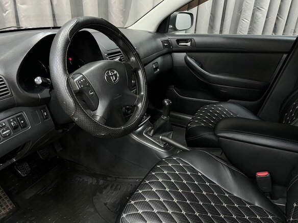 2008 Toyota Avensis II Рестайлинг, зелёный, 729900 рублей - вид 4