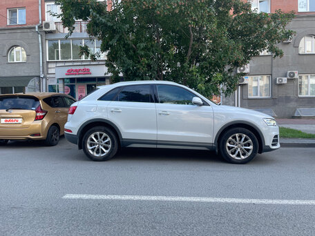 2015 Audi Q3 I (8U) Рестайлинг, белый, вид 2