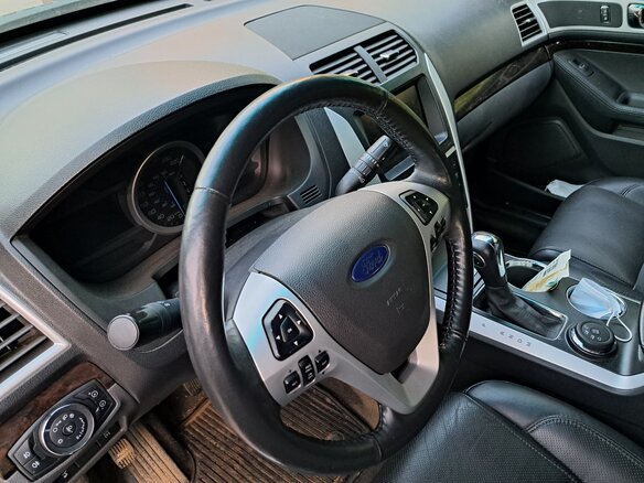 2012 Ford Explorer V, чёрный, 1900000 рублей - вид 6