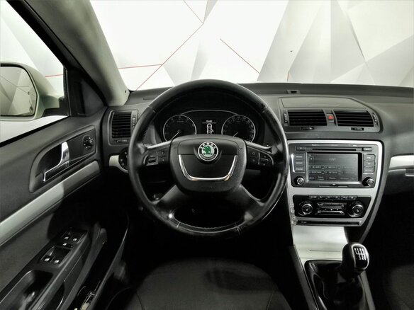2011 Skoda Octavia II (A5) Рестайлинг, жёлтый - вид 17