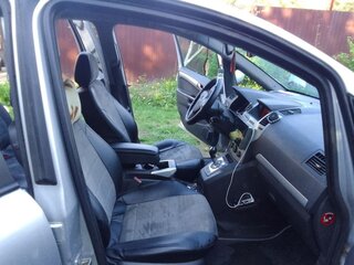 2010 Opel Zafira B Рестайлинг, серый, 530000 рублей, вид 5