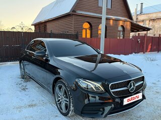 2019 Mercedes-Benz E-Класс 200 V (W213, S213, C238), чёрный, 3300000 рублей, вид 4