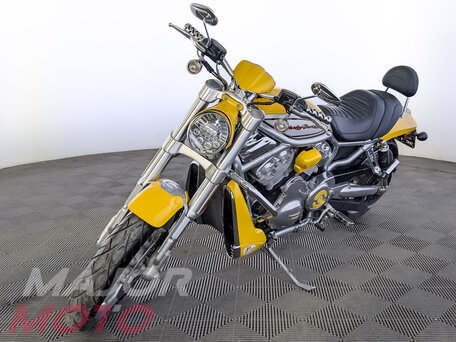 2005 Harley-Davidson V-Rod, жёлтый, 700000 рублей, вид 4