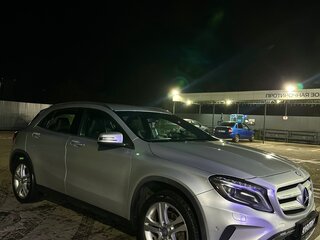 2015 Mercedes-Benz GLA 200 I (X156), серебристый, 1800000 рублей, вид 1