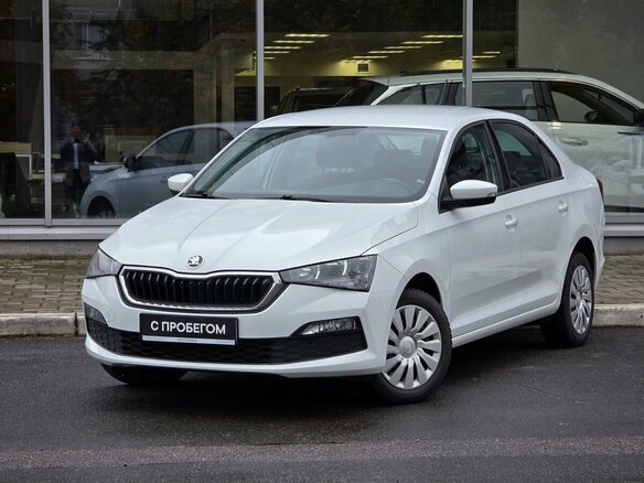 2020 Skoda Rapid II, белый, 1619000 рублей