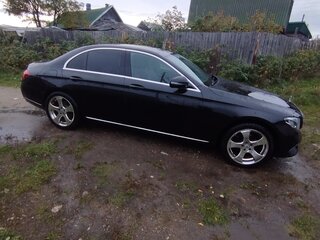 2016 Mercedes-Benz E-Класс 220 d V (W213, S213, C238), чёрный, 2412000 рублей, вид 4