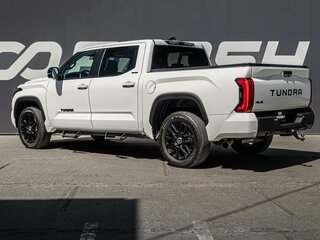 2023 Toyota Tundra CrewMax III, белый, 8669000 рублей, вид 2