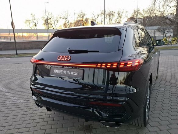 2026 Audi Q5 L III (GU), чёрный, 6880000 рублей - вид 20