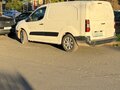 2012 Peugeot Partner II, белый, 400000 рублей - вид 1