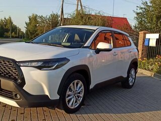2022 Toyota Corolla Cross I, белый, 2600000 рублей, вид 1