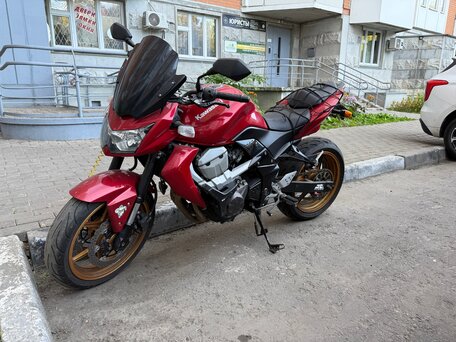2007 Kawasaki Z 750, красный, 440000 рублей, вид 2
