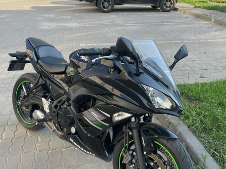 2019 Kawasaki Ninja 650, чёрный, 699000 рублей, вид 2