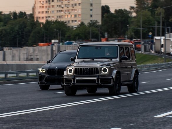 2022 Mercedes-Benz G-Класс AMG 63 AMG II (W463), золотистый - вид 5