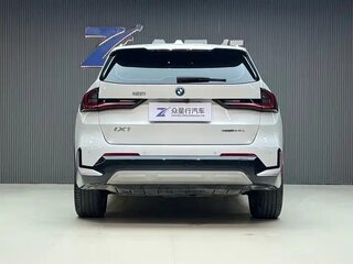 2026 BMW iX1 eDrive 25L, белый, 4603033 рублей, вид 5