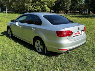 2011 Volkswagen Jetta VI, серебристый, 730000 рублей, вид 3