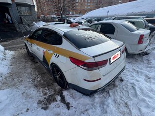 2019 Kia Optima IV Рестайлинг, белый, 999000 рублей, вид 5