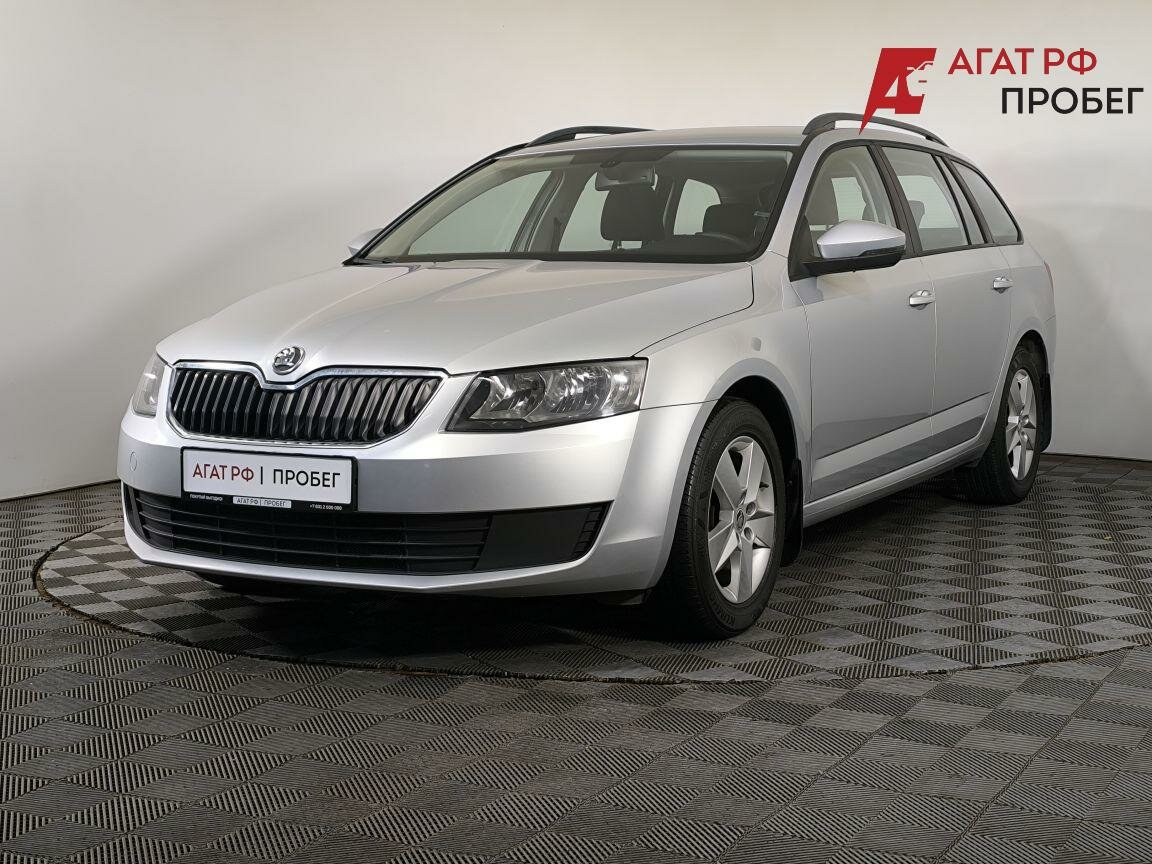 Открыть фотографии: Skoda Octavia III (A7)