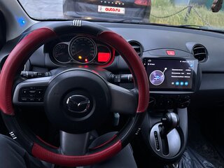 2011 Mazda 2 II Рестайлинг (DE2), красный, 800000 рублей, вид 4