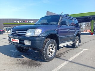 1999 Toyota Land Cruiser Prado 90 Series Рестайлинг, синий, 950000 рублей, вид 2