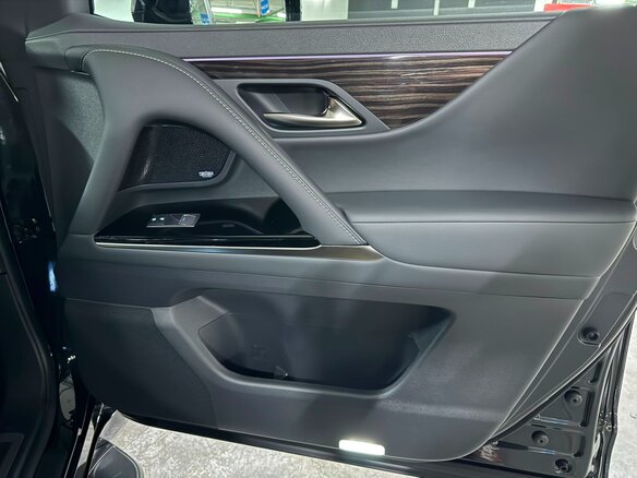 2026 Lexus LX 600 IV, чёрный, 20300000 рублей - вид 19