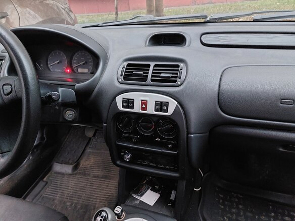 2004 Rover 25, жёлтый, 215000 рублей - вид 9