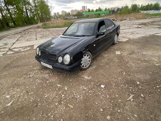 1996 Mercedes-Benz E-Класс 280 II (W210, S210), серый, 199999 рублей, вид 1