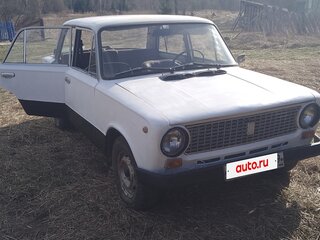 1979 Lada (ВАЗ) 21011, белый, 140000 рублей, вид 1