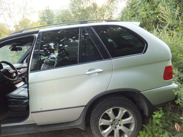 2003 BMW X5 3.0i I (E53), серебристый, 600000 рублей - вид 9