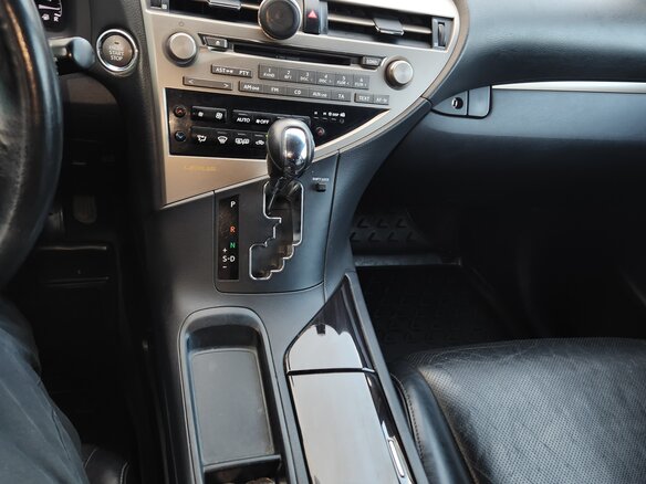 2012 Lexus RX 270 III Рестайлинг, коричневый, 2760000 рублей - вид 16