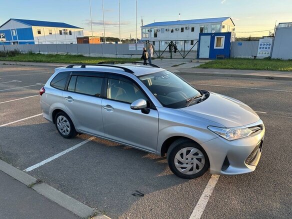 2019 Toyota Corolla Fielder XI (E160, E170) Рестайлинг 2, серебристый, 1450000 рублей - вид 6